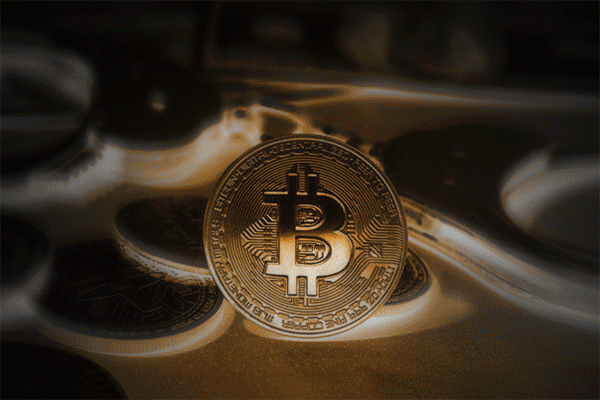 比特币恐慌指数跌至极低，市场或迎短期反弹